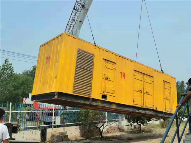 柳南300KW柴油发电机组油耗是多少？