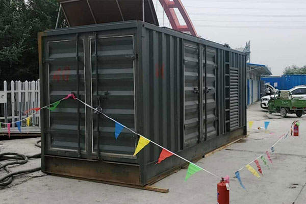 柳南发电机租赁空气滤清器多久更换一次？