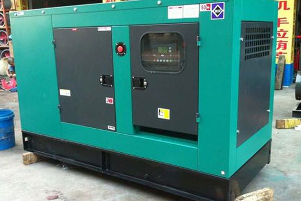 柳南如何检查机油的使用时间？