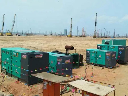 柳南如何检查和清洗空气滤清器？