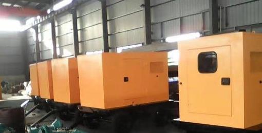 柳南柴油发电机组冬季启动后需要进行哪些检查和操作？